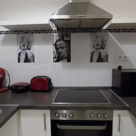 Czingu-lak Apartment Miskolc